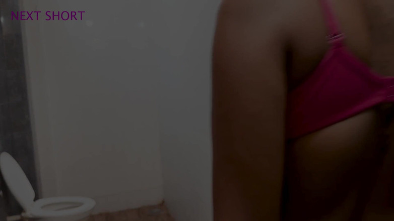 Next short: Schöne dusche, nackt und fingern