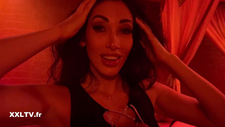 XXLTVFR: Překvapivá orgie pro Clea Gaultier