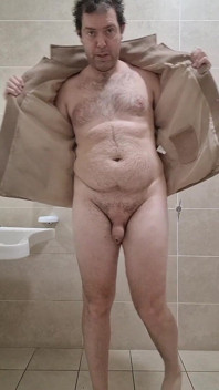 Toda nua no meu vestido