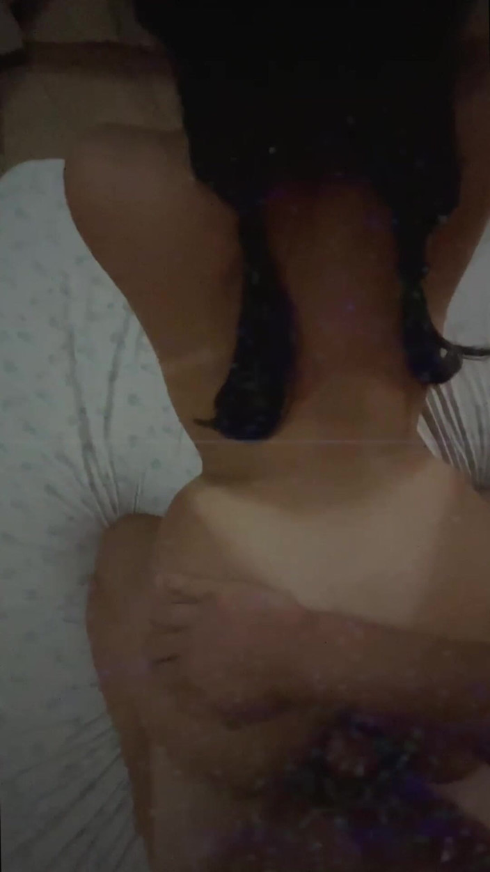 Couple Of Pleasure: Velmi sexy pár má sex doma