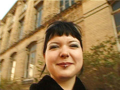 German Classic Porn videos: pick up, Doreen 18 convinta per un casting