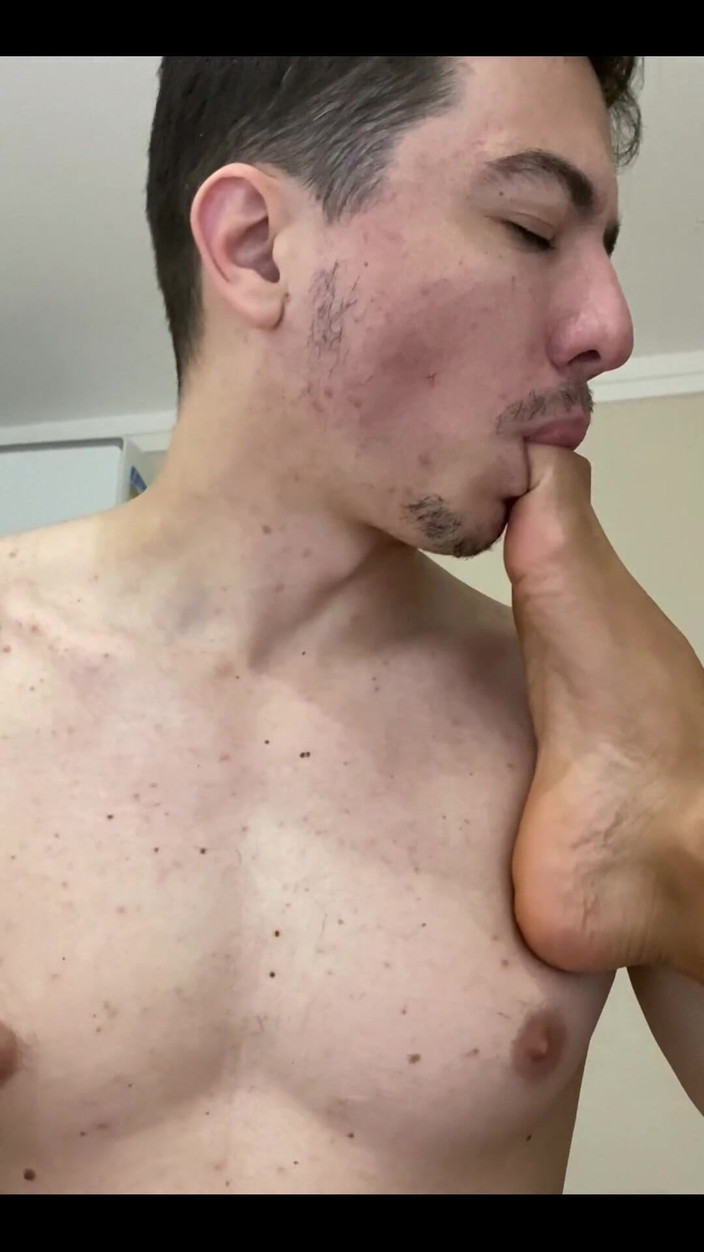 KiffaFeet: Imagine Wake up Horny