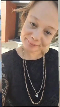 Una matura di 47 anni sexy ben montata che ama il cazzo