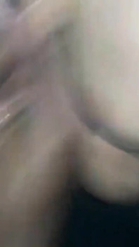 Mio marito si sditalina strofinando la mia figa grassa indiana orgasma squirtando