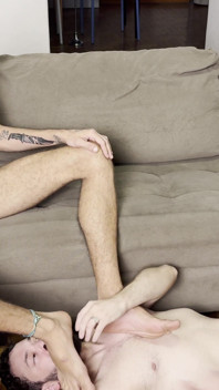 Ich habe dem dominanten Twink eine Belohnung geschenkt