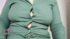 Lustful Libertines: 继母发现了我的恋足癖