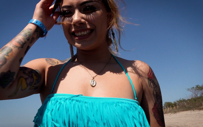 Cheating Cumsluts: Dovolená hledá cizí publikum na pláži!