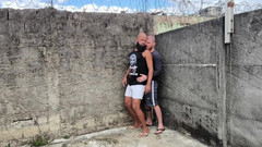 carmonaoficial: Šukal jsem medvěda venku, vydojil jsem mu zadek