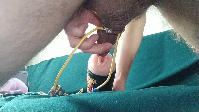 Hot guy solo: ของเล่น BDSM โหดๆ ควยใหญ่ไม่ขลิบ