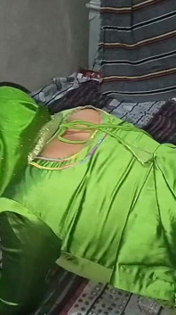 Desi India in Tuta Verde Salwar Scopata Duro Da Devar
