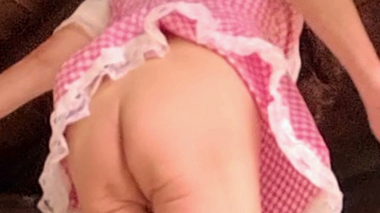 Pai-chan: Il divertimento all'aria aperta della cameriera pai-chan