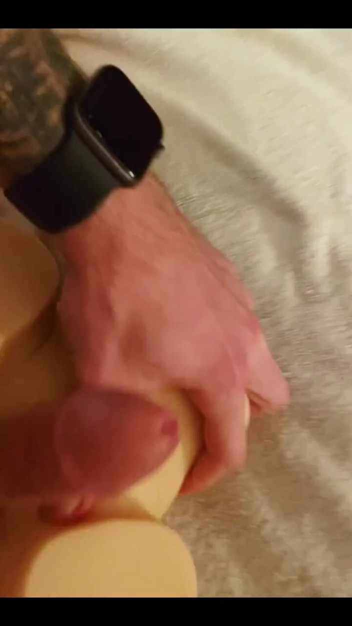 Leo Bayne: Ta zabawka jest Waaaayyy zbyt zabawy