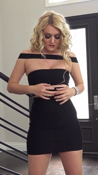 Natalia Starr cipki Grać w hall way