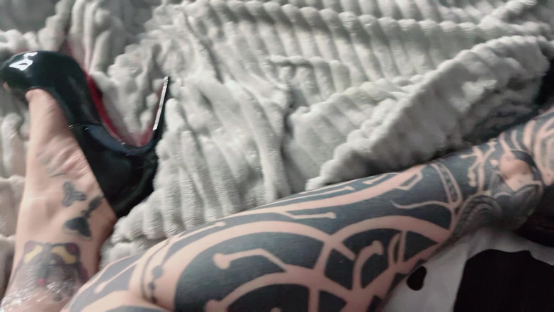 Miss Valentina: Fitta och Louboutins