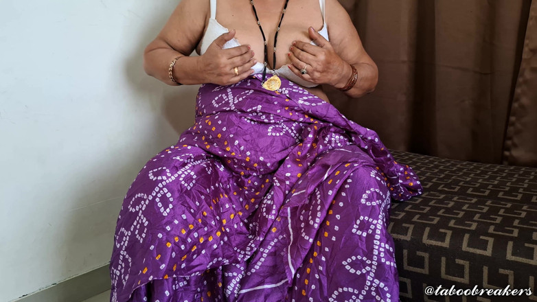 TABOOBREAKERS: Purple Saree Love the Gujrati Bhabhi Feeling
