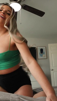 सौतेली बहन पोकेमॉन कार्ड चीरना चाहती है - vanessa Marie