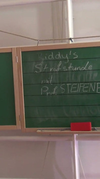 Sadistischer Mathelehrer Und Grausame Professorin Bestrafen Schulmädchen!