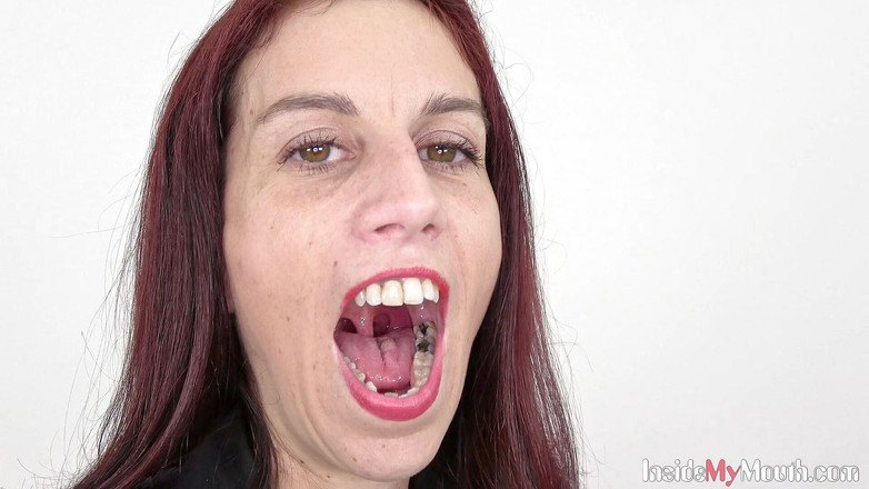 Inside My Mouth: Clip fétiche de la bouche avec Ali Bordeaux FullHD - Dans...