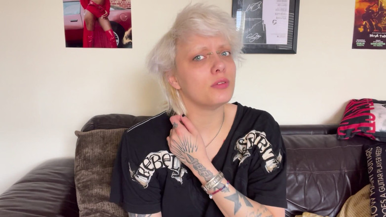 Glitterqueen1999: Szybkie gotowanie i jedzenie małego kutas penektomii Vorarephilia