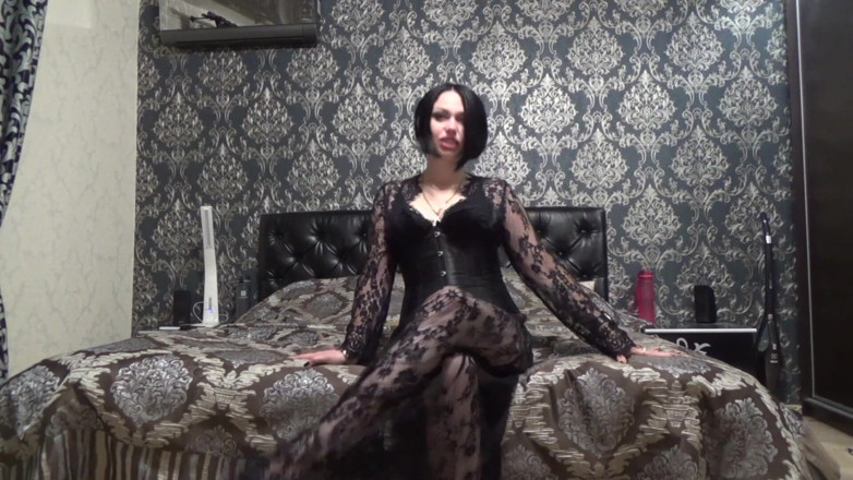 Goddess Misha Goldy: Femdom Joi verze 2 bez svolení stříkat! S prstěním zadku