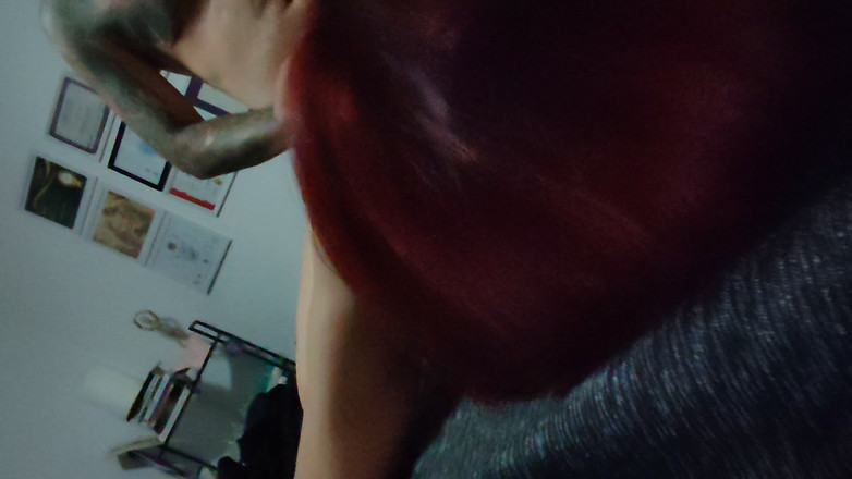 JelaiBora: Pěkné šukání zezadu v práci