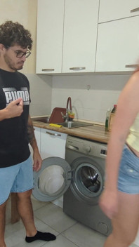 I Seduce the Plumber and Let Him Fuck Me so I Don't Have to Pay for the Job (italian Amateur)