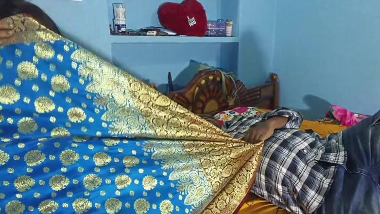 Sona bhabhi: Une belle bhabhi bengalie indienne baise avec son devar ! Meilleure...