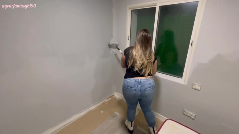 Your fantasy studio: Gassy girls is painting your house