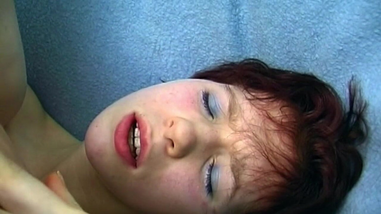 German bitch hunter: Prolapse Tease with Fingers Stretching Wet Holes Wide