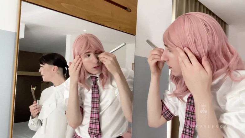 Lady Valeska: Lezione di college sissy 1: Dollificazione
