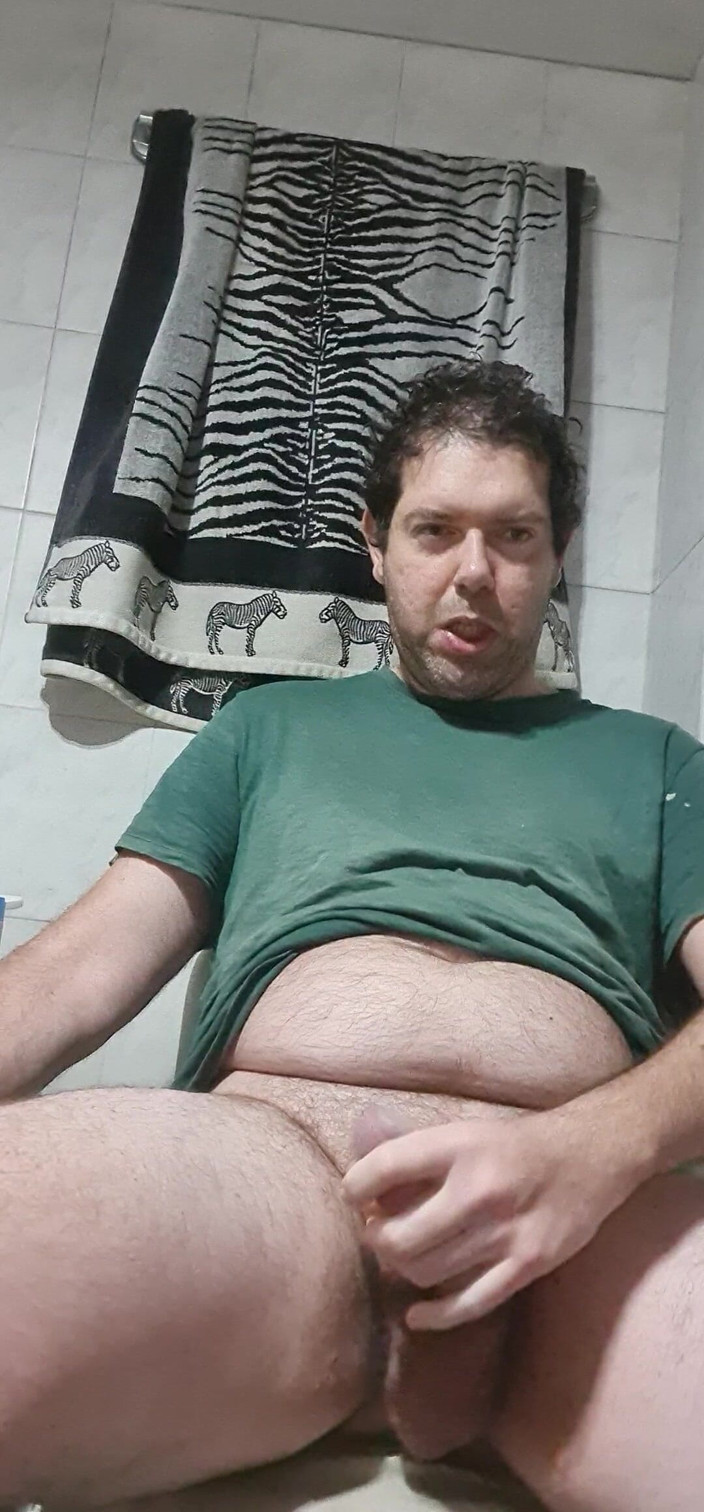 Mirko2589: Tutto Nudo in Bagno