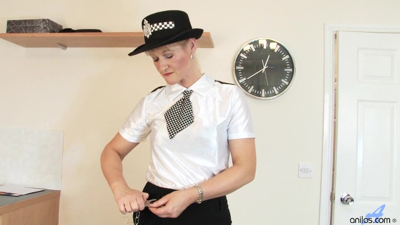 Anilos: Věci do kalhotek