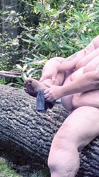 Pingando de seu arrebatamento derramando suas coxas gordas surpresa