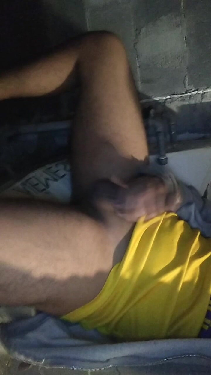 AlexAlejandro13: Acum arată proaspăt bărbierit