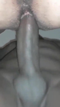 캠부 아래에서 흑인 대물 애널 두근두근