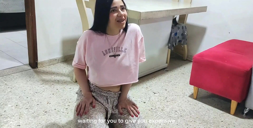 Crisanto999: 我的女友想去看芭比娃娃在电影里，我说是的，以换取视频！