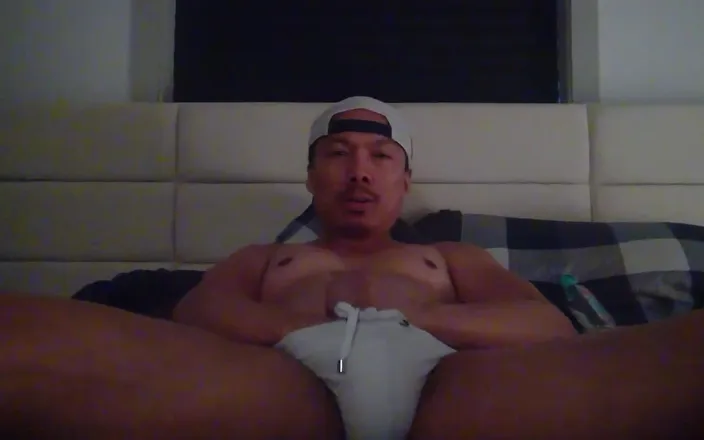Bastian Kross: Hard Af, Jerks off and Cums!