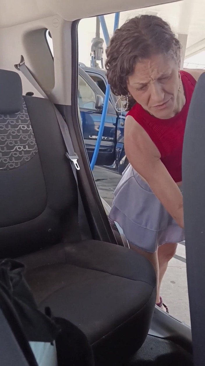 Haybabe84: 洗車場のヘイベイブ