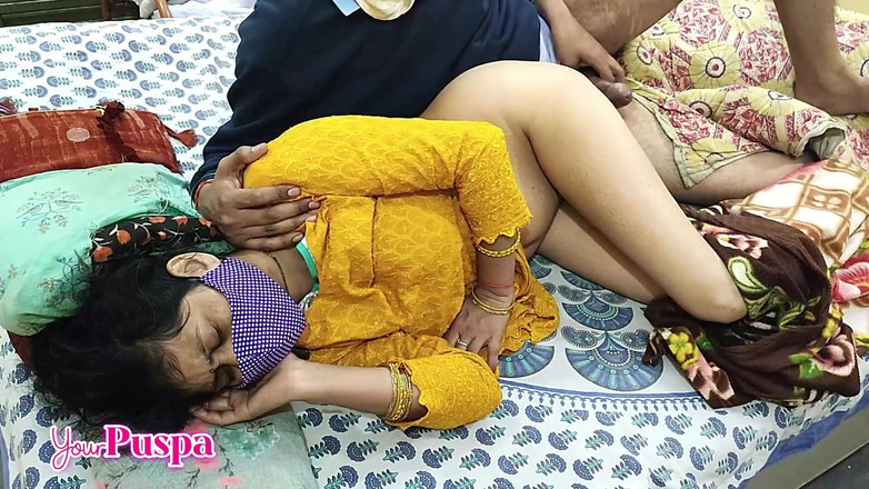 Your Puspa: Дези Пенджаби трахнули со своим шаловливым пасынком 