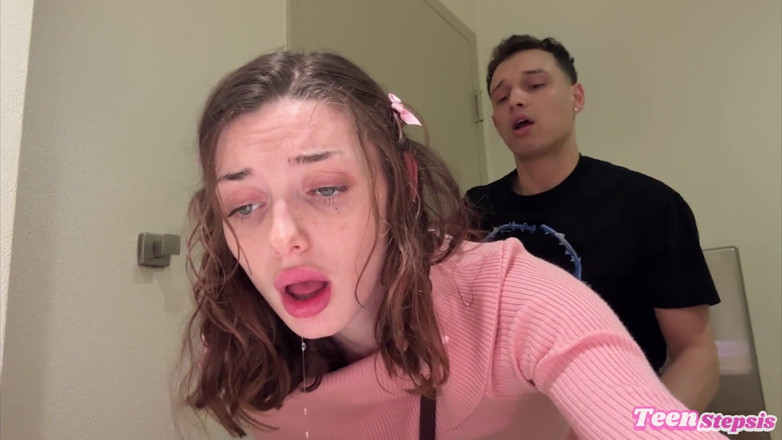 Teen StepSis: Daisy Love Fucking in a Mall Bathroom