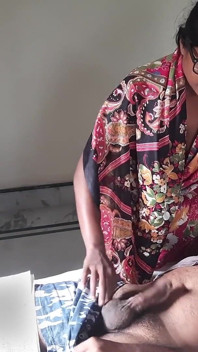 Indian Kamwali Bai Sex Video in Hindi - Indian Desi Porn