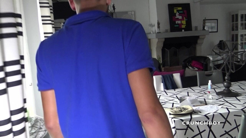 Only bareback sex party with friends: Kevin göt heteroseksüel meraklı tarafından korunmasız sikiliyor