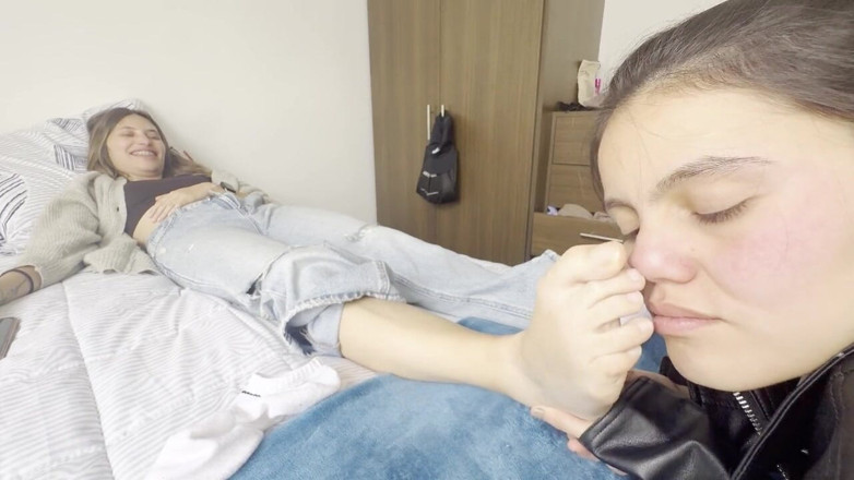 scarlettandc: Dominação do Pé