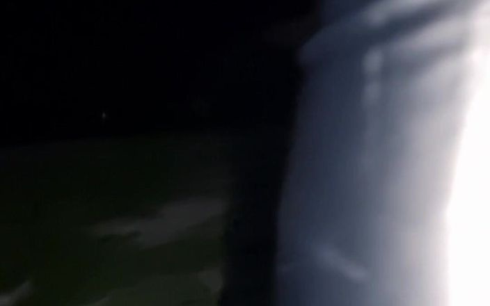 kinkygaynudist: halkın içinde ilk "yarak dışarı" yürüyüşüm