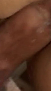 Sarışın azgın orta yaşlı seksi kadın ateşli amcığı kalın yarakla siktiriyor - dölleme