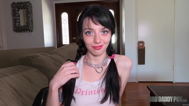 BadStepFamilyPov: Kitty Kam – туга рожева пизда