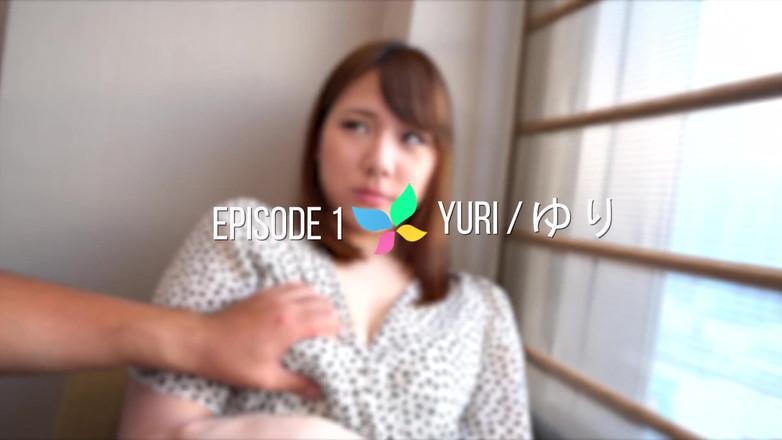 Tenshigao: Japonská amatérka Yuri souhlasí, že se sejde na rozhovoru na gauči,...