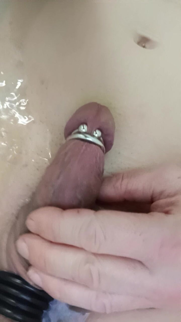 Titi19: Masturbace a Uro