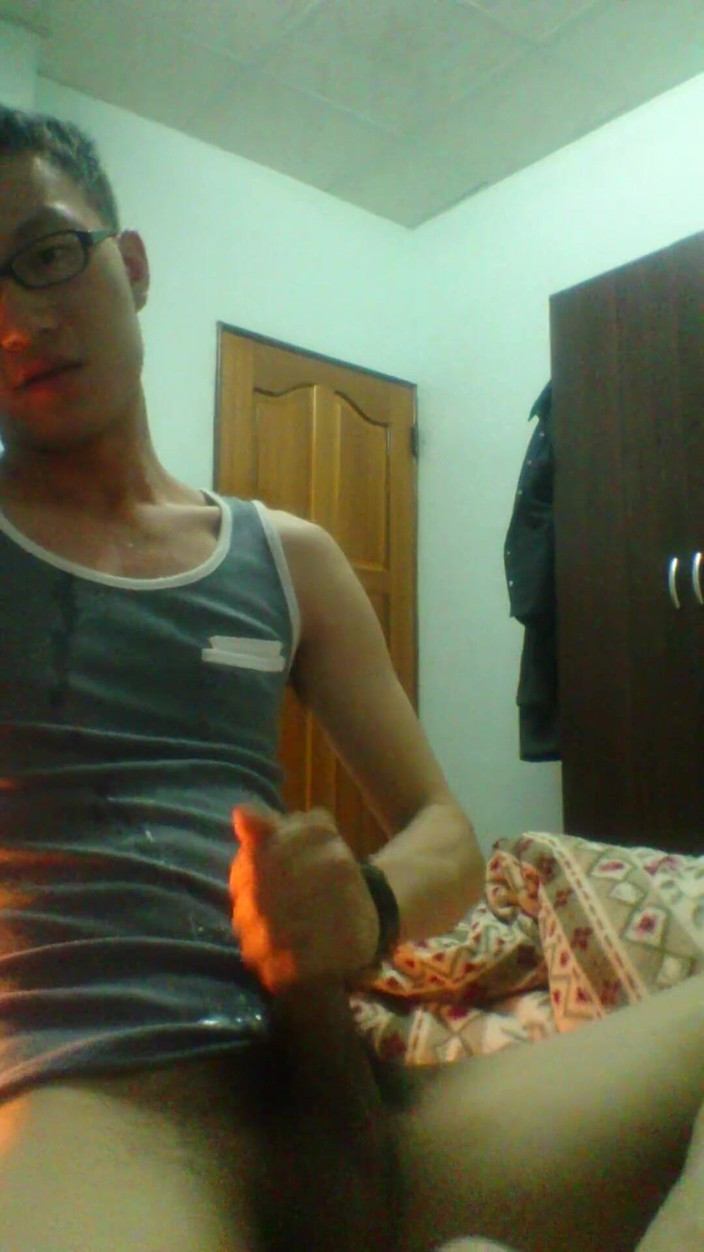 Gaysian fun: Labă și ejaculare la facultate