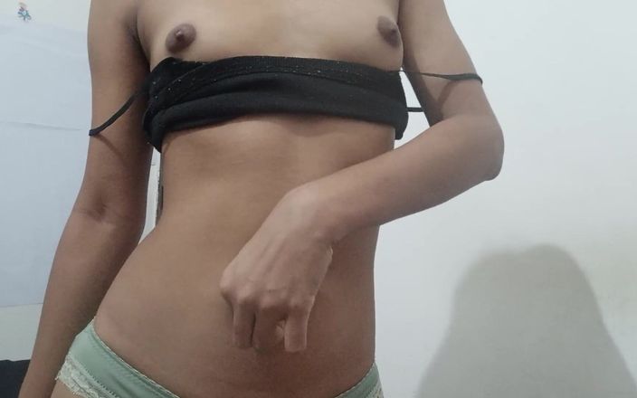 desigirl93: Amateur live sekscamera masturbatie